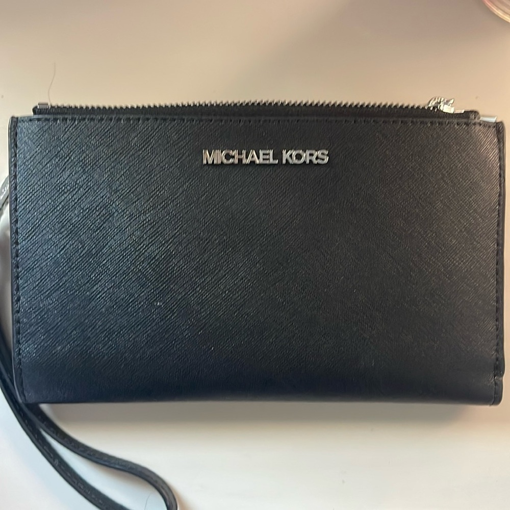 MICHAEL KORS WRISTLET!